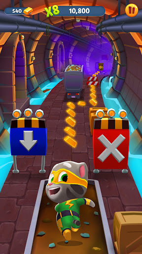 Talking Tom Gold Run screenshot 21
