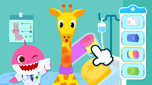 Baby Shark Hospital Play: Game screenshot 3